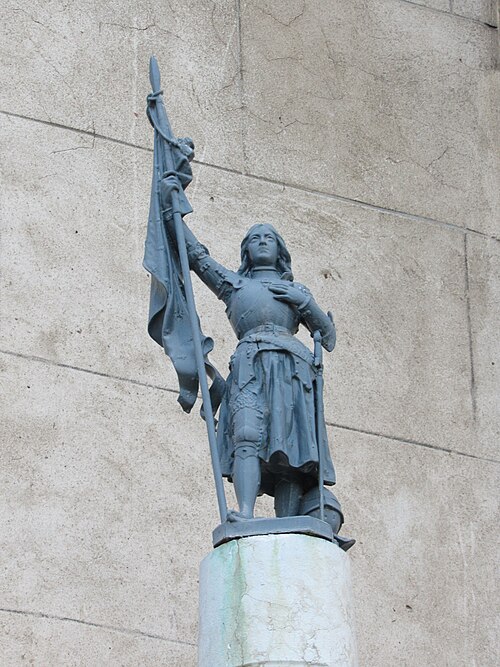 Bozas : Monument aux Morts