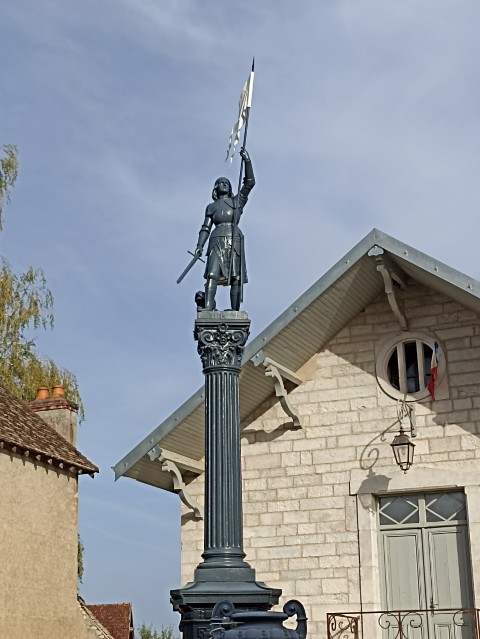 Vantoux-et-Longevelle : Place Jeanne d&rsquo;Arc